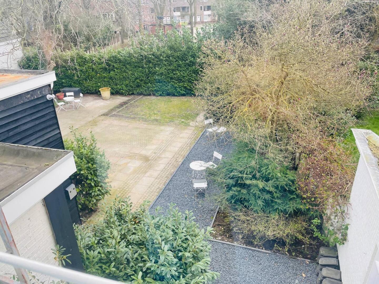 Xxl Loft With Bath Located Stadsvilla Tilburg Bagian luar foto
